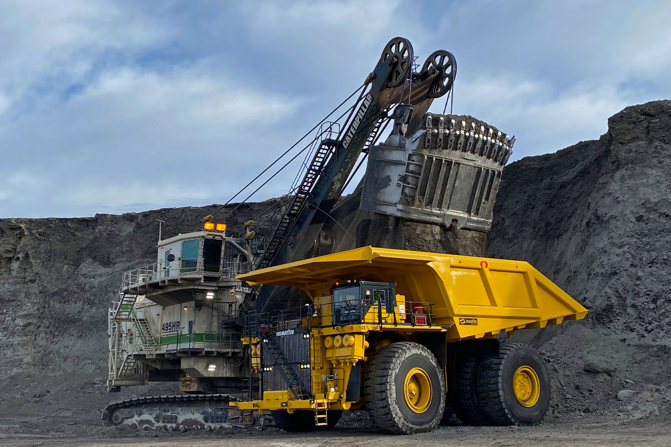 loading truck at coal face
